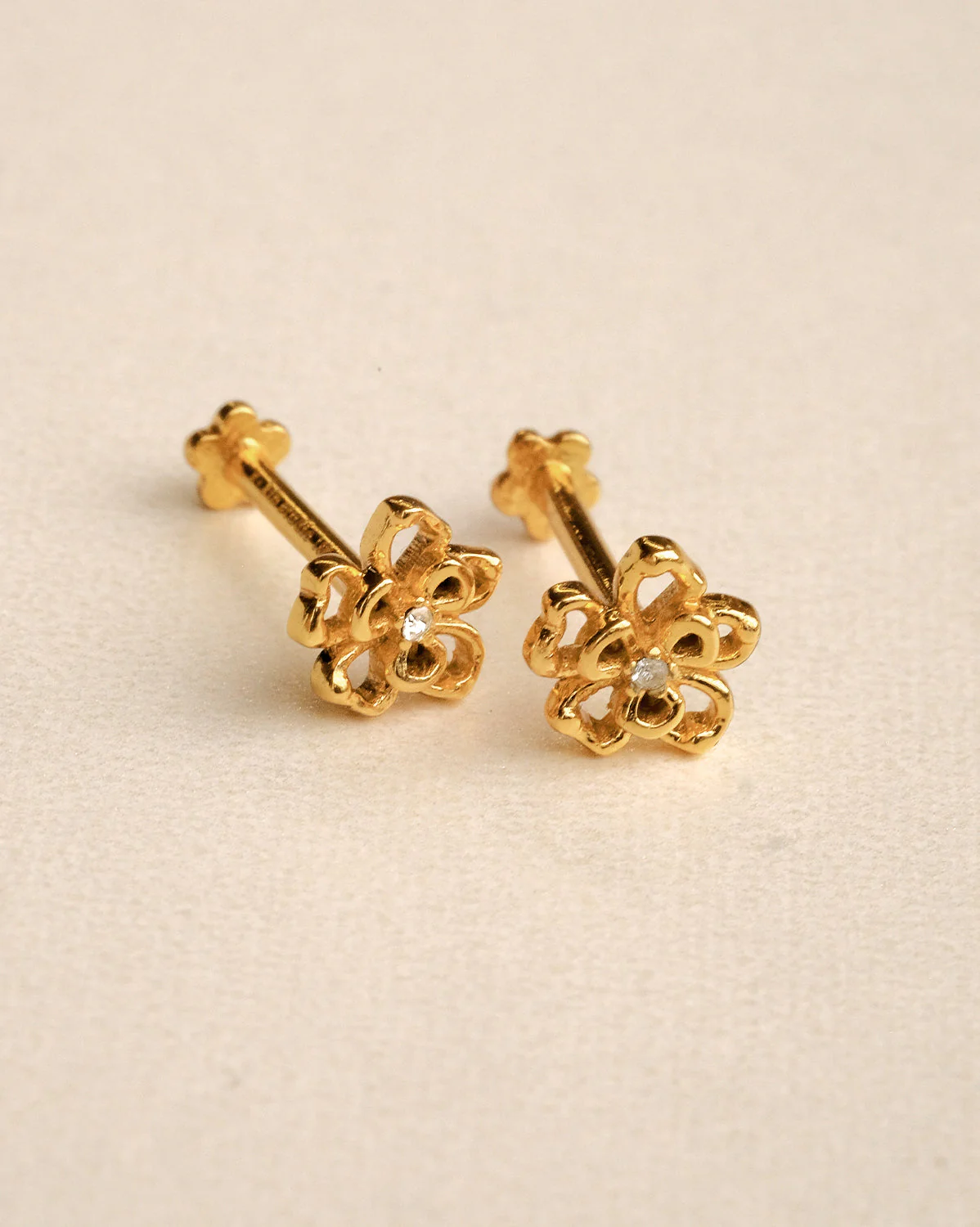 14K Solid Gold Fleur Petite Stud - Image 7