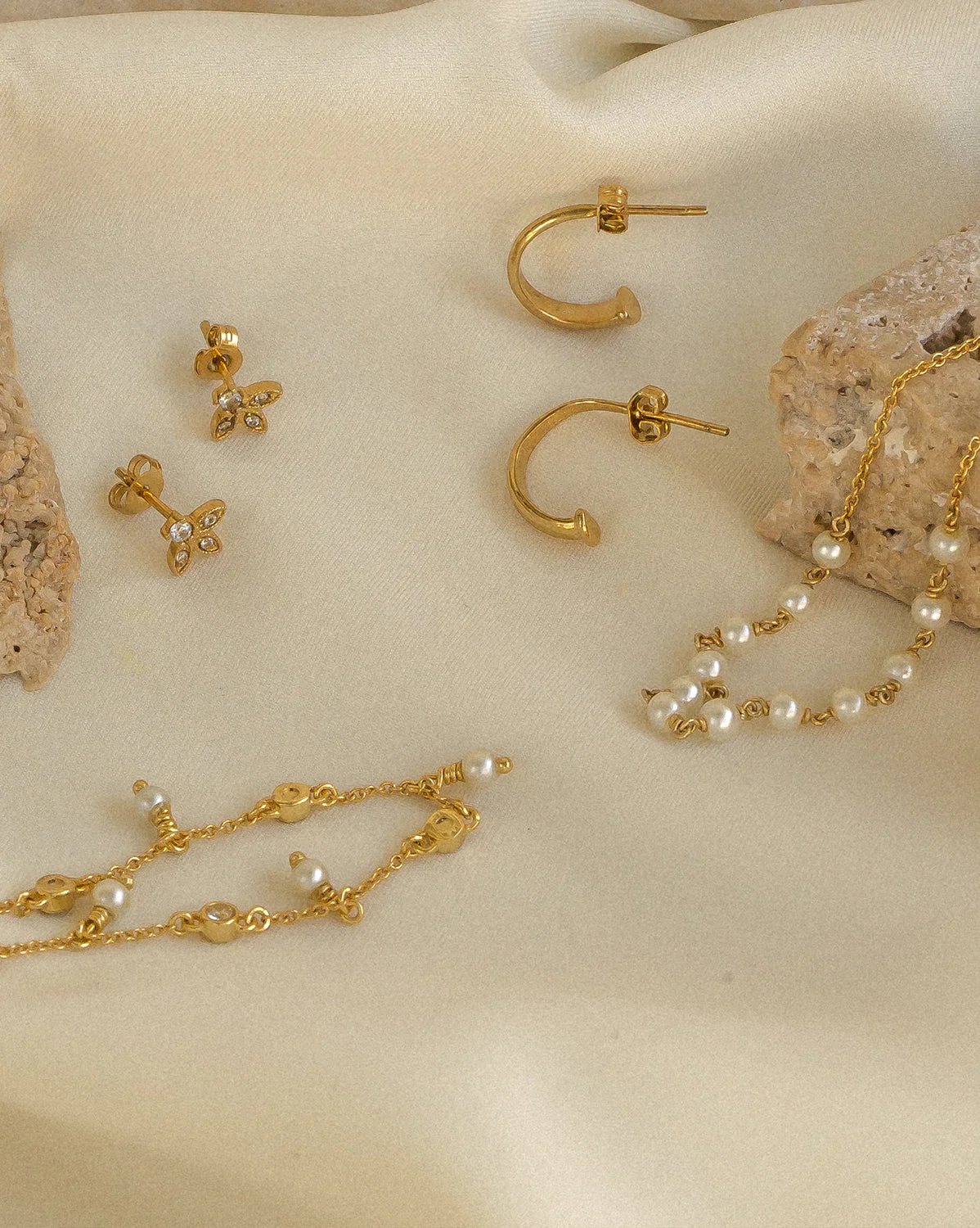Anna Pearl Bracelet - Image 5