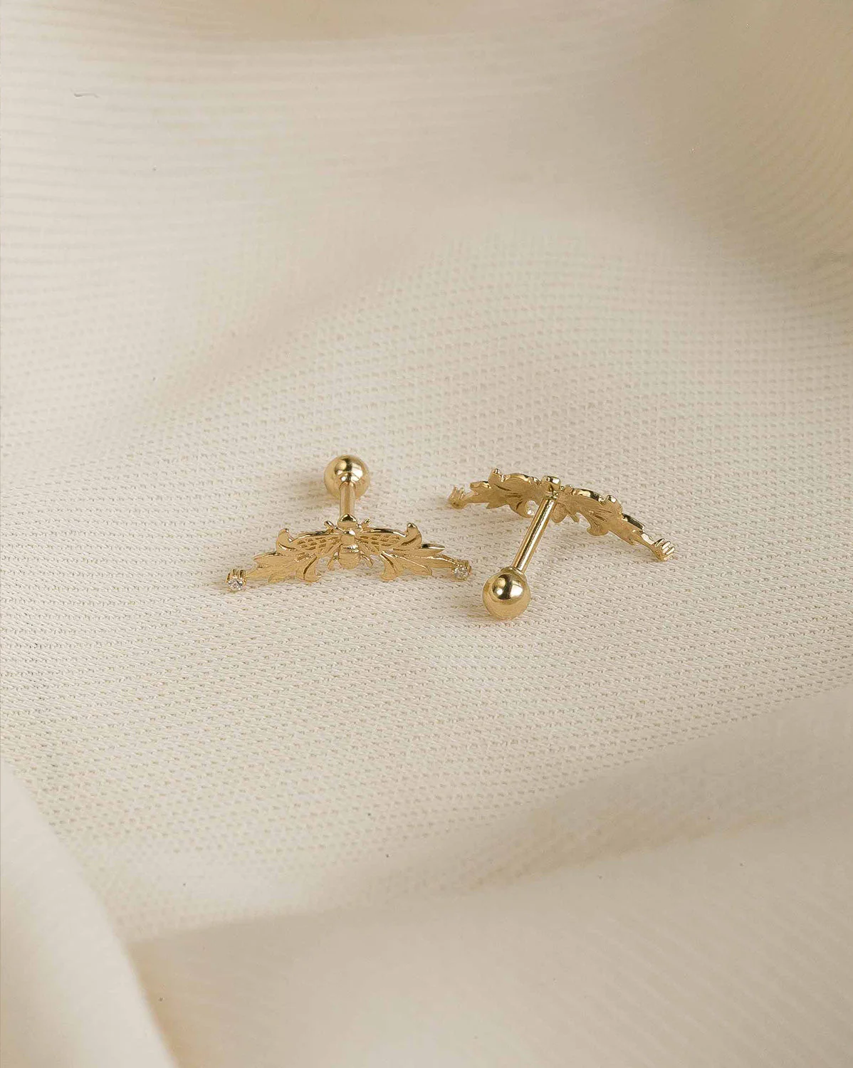 Bee Curve Single Stud - Sterling Silver - Image 6