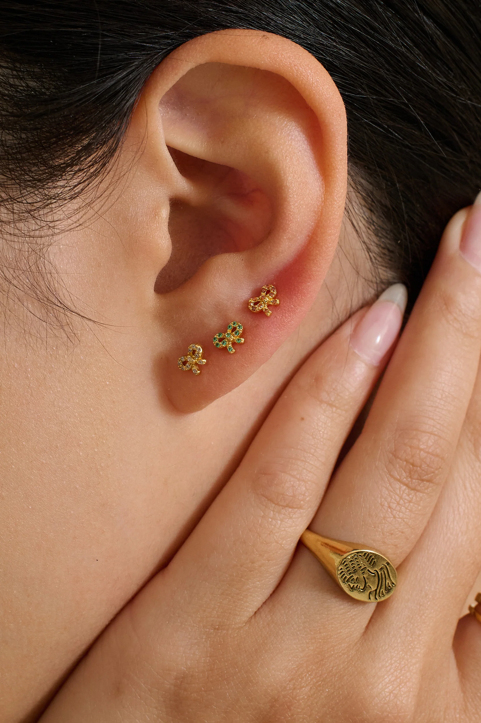 Bow Pave Piercings - Emerald CZ - Image 7