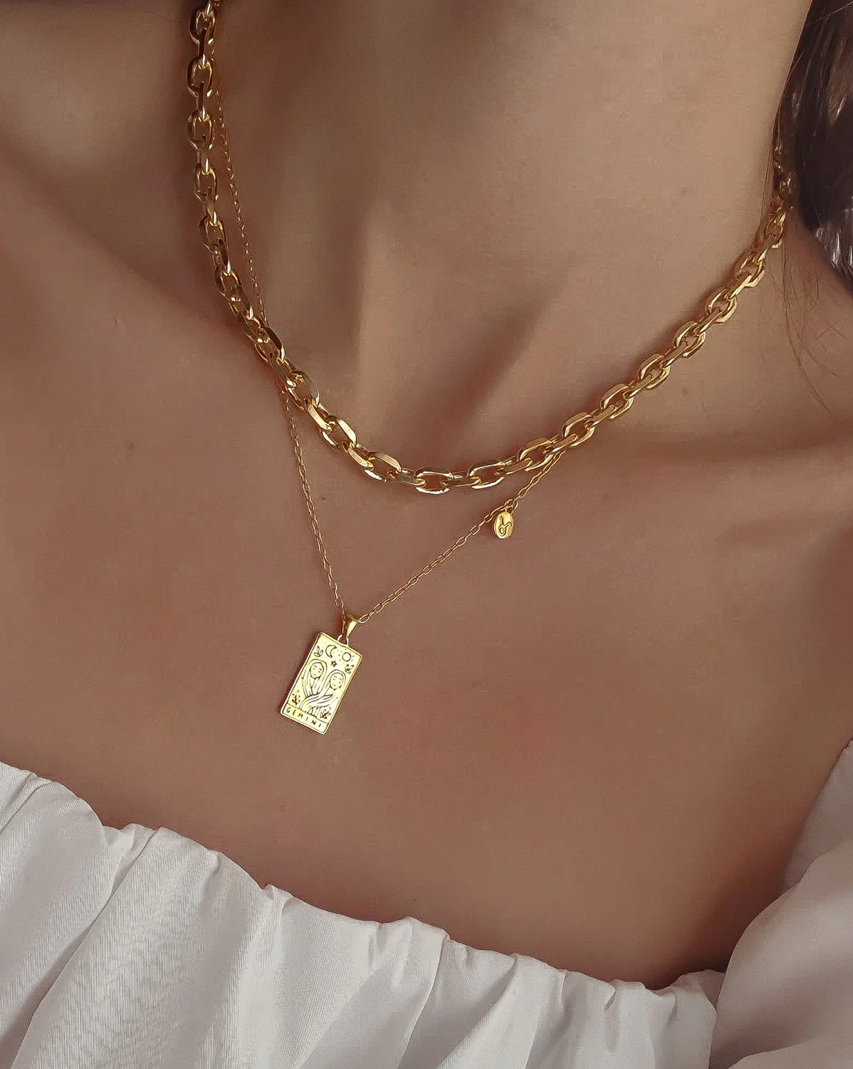Gemini Zodiac Necklace - Image 3