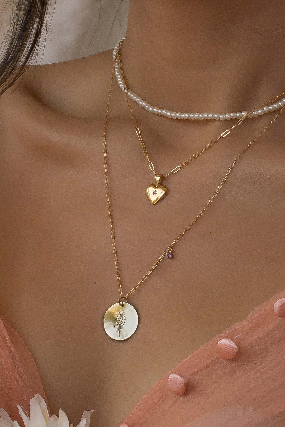 Gilded Heart Pendant Necklace - Image 5