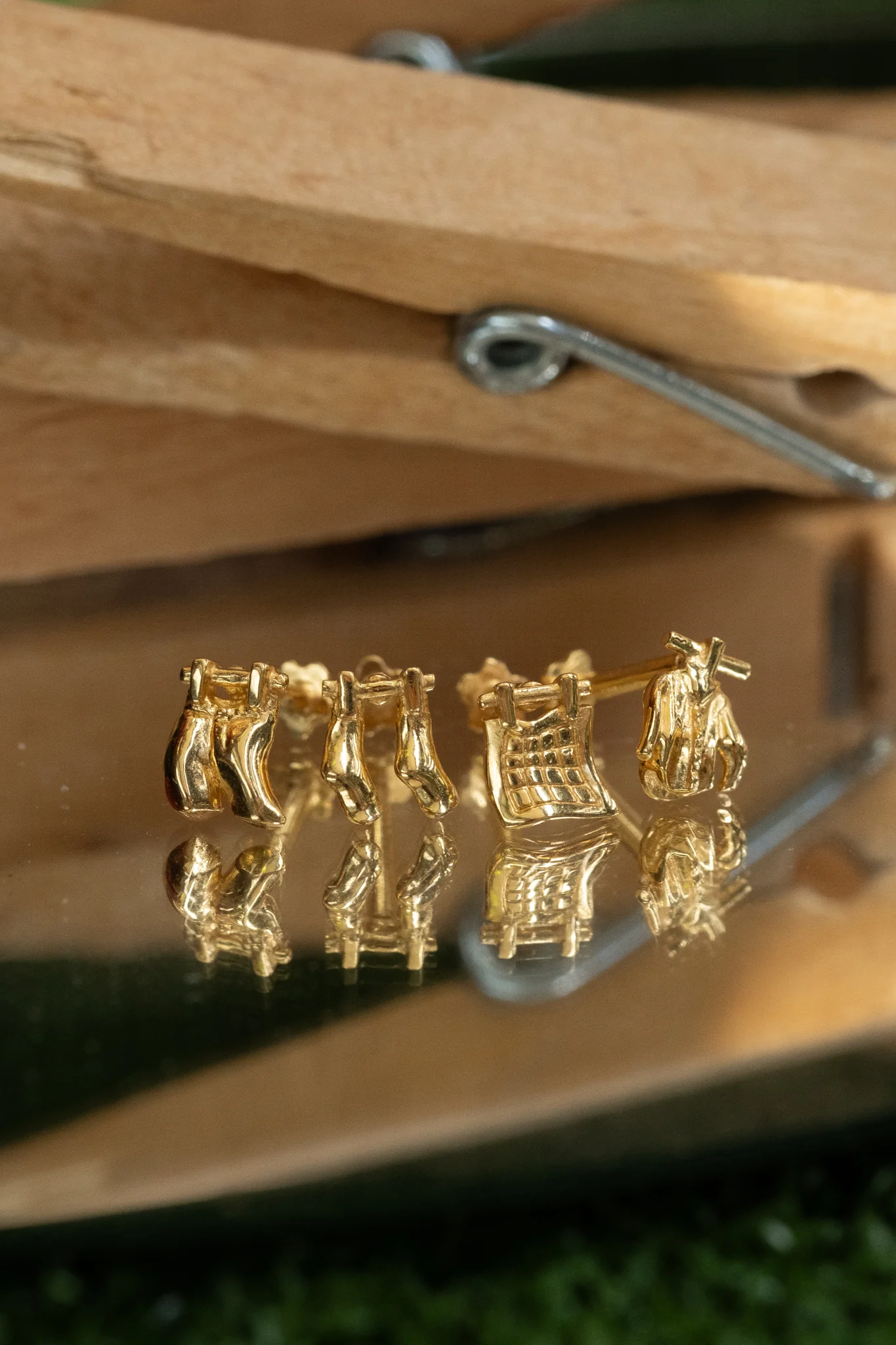 Washing Line Earring Set - Image 2