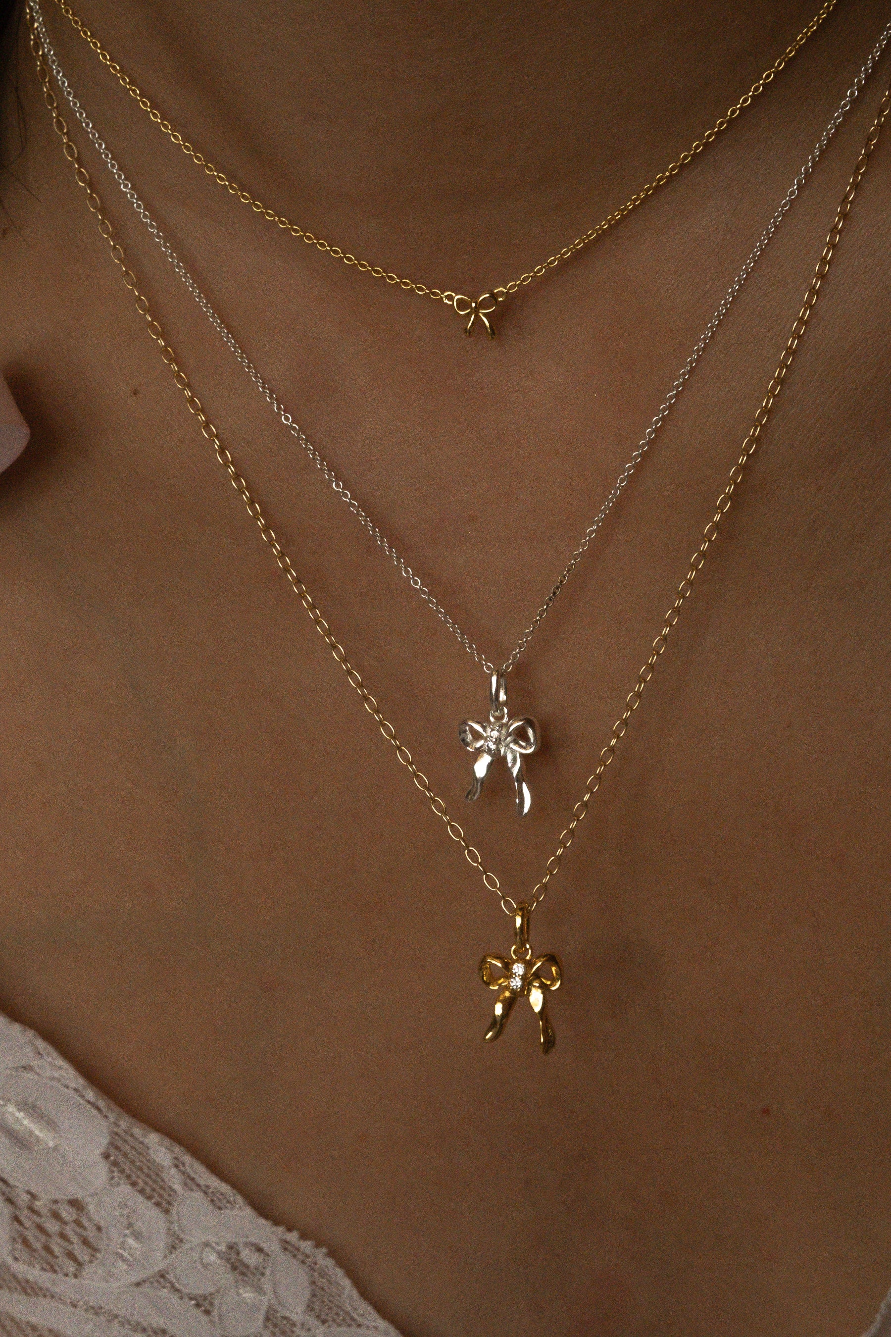 Take A Bow Pendant Necklace - Image 6