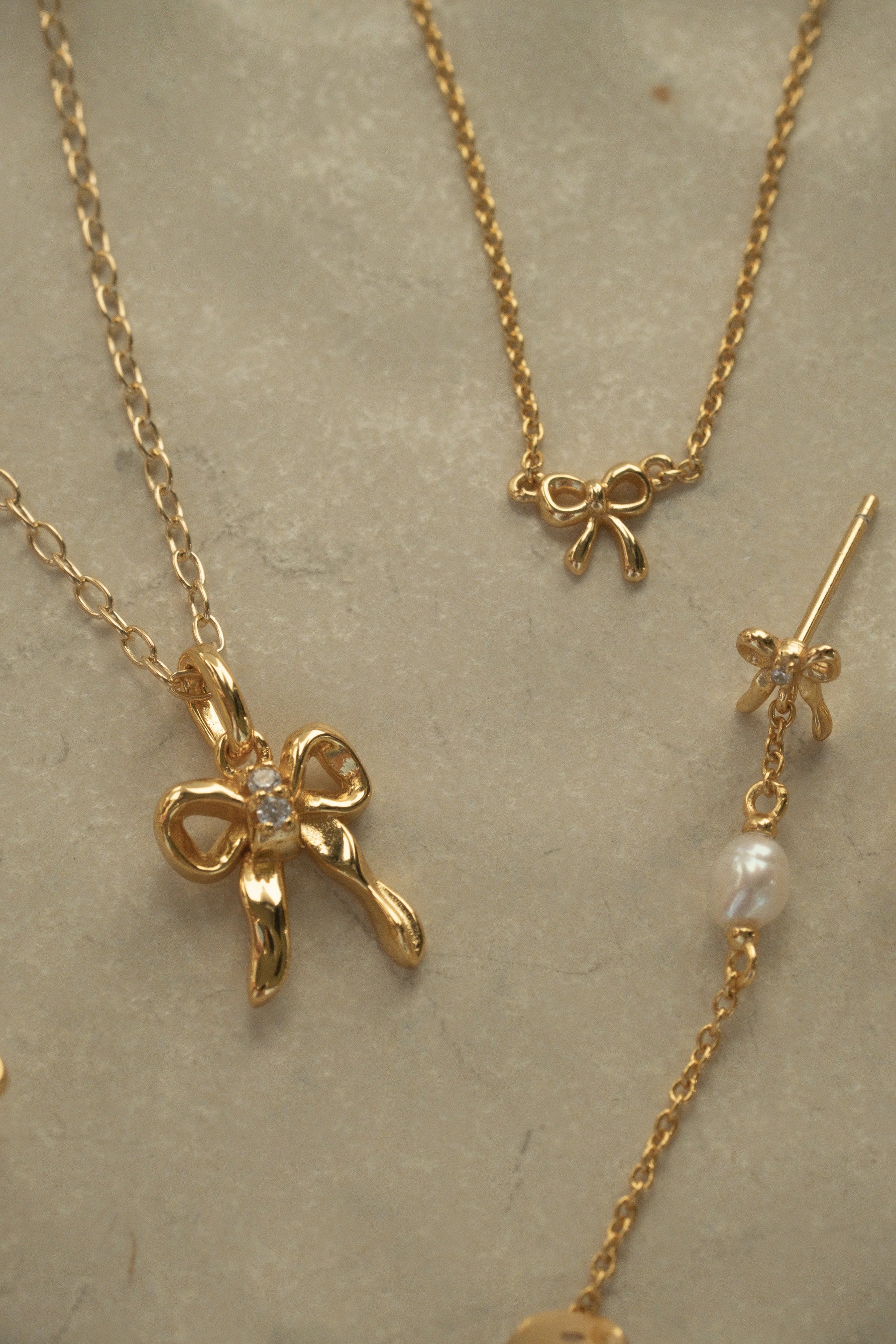 Take A Bow Pendant Necklace - Image 7
